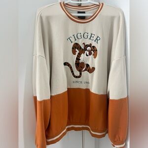 Disney Tigger Colorblock Crewneck Sweater - Cream & Orange
